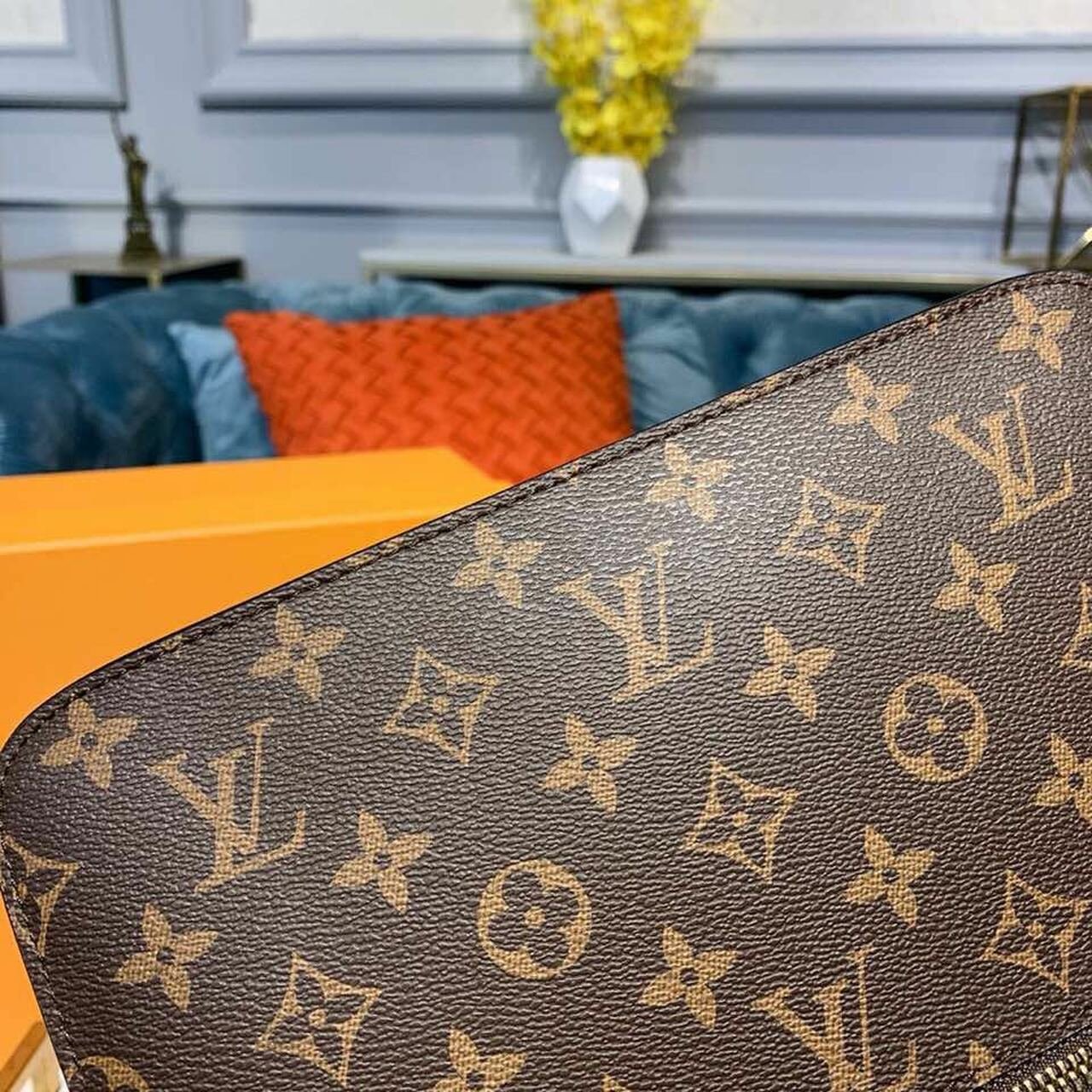 Louis Vuitton Pochette Métis Braided Handle Bag Monogram Canvas Fall/Winter Collection M43984, Carmel/Brown
