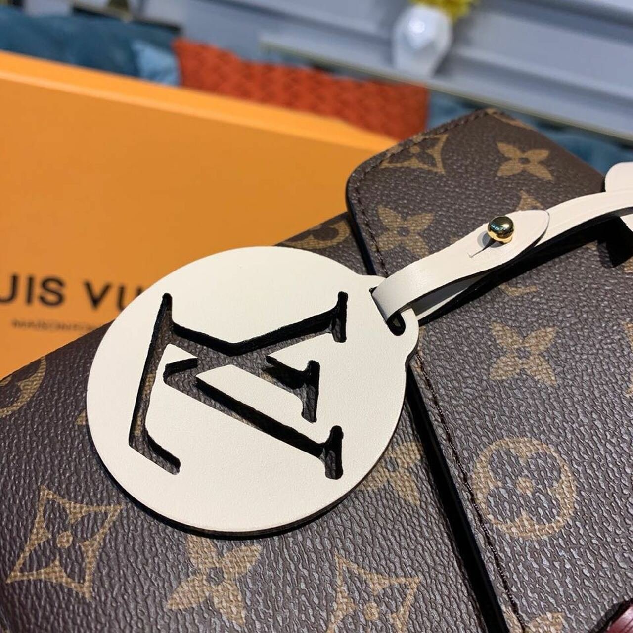 Louis Vuitton Pochette Métis Braided Handle Bag Monogram Canvas Fall/Winter Collection M43984, Carmel/Brown