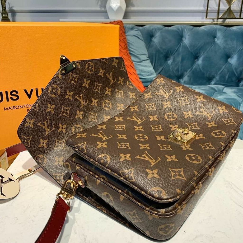 Louis Vuitton Pochette Métis Braided Handle Bag Monogram Canvas Fall/Winter Collection M43984, Carmel/Brown