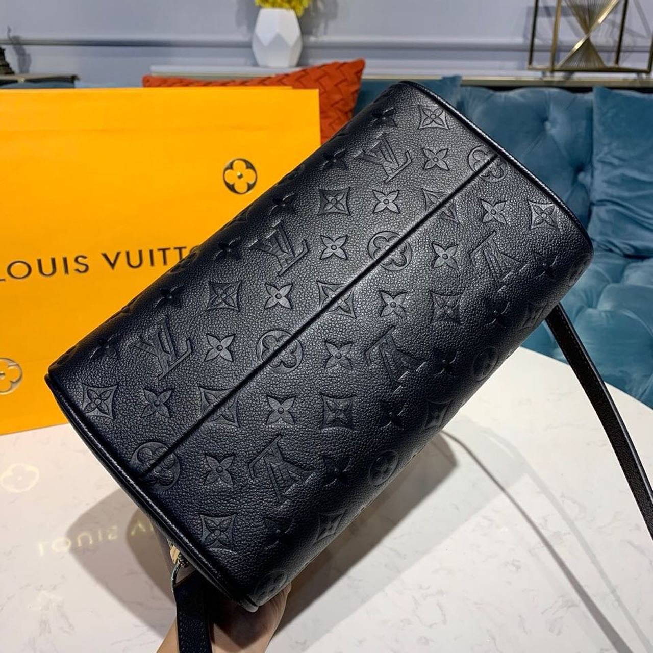 Louis Vuitton Speedy Bandouliere Bag 25cm Monogram Empreinte Leather Spring/Summer Collection M42401, Black