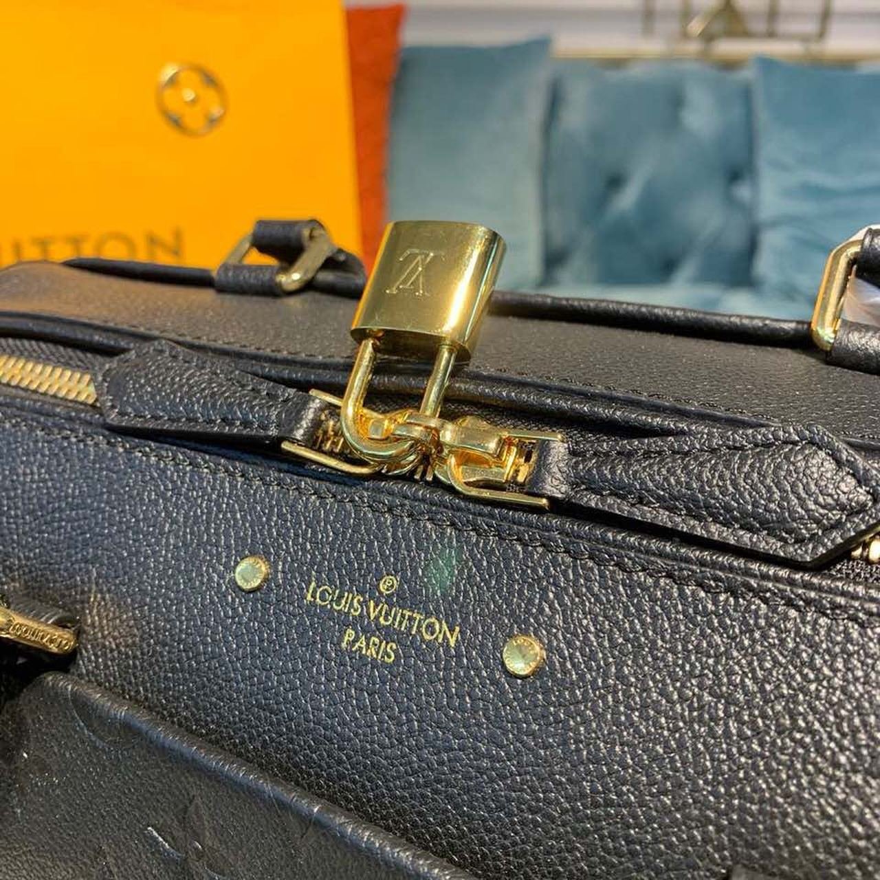 Louis Vuitton Speedy Bandouliere Bag 25cm Monogram Empreinte Leather Spring/Summer Collection M42401, Black