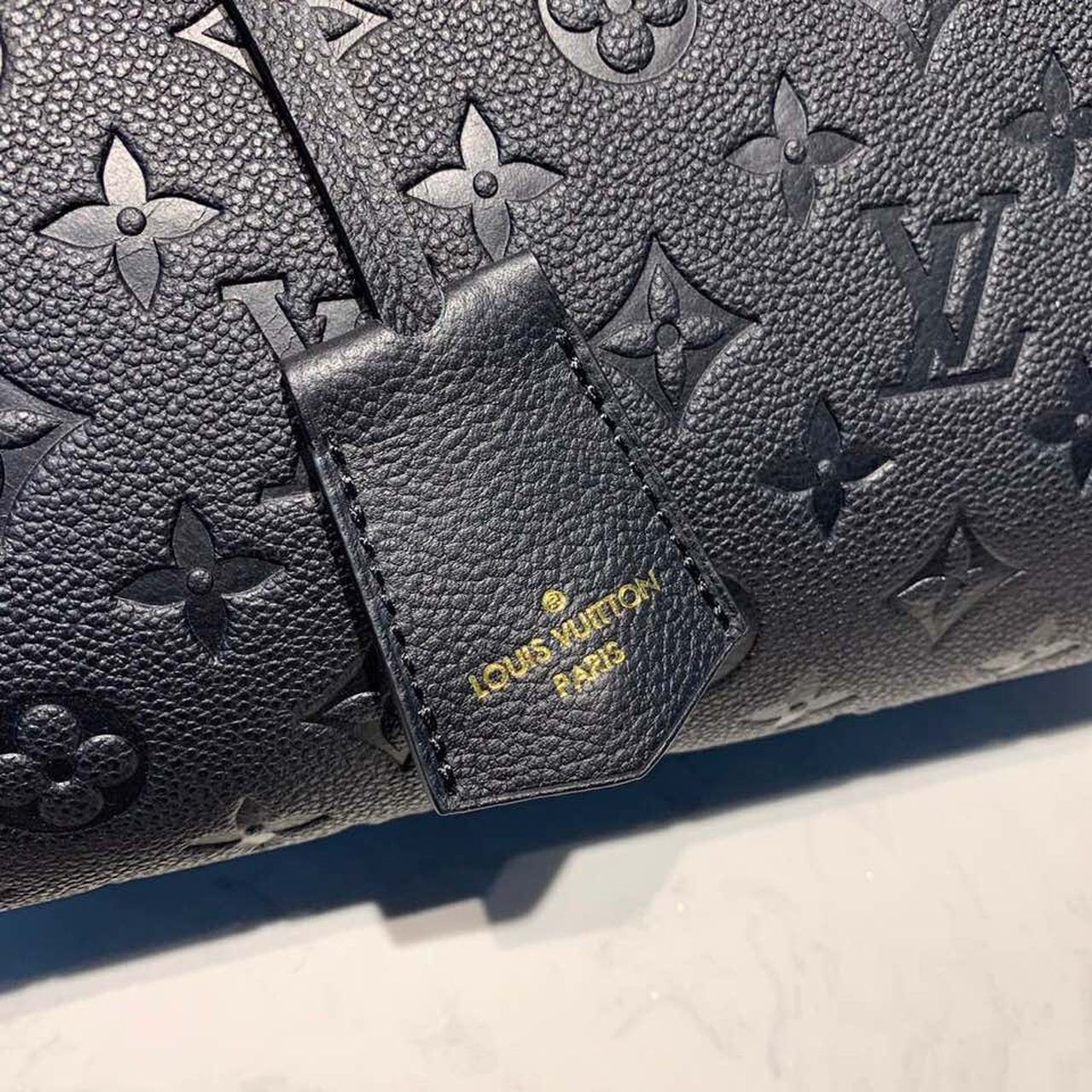 Louis Vuitton Speedy Bandouliere Bag 30cm Monogram Empreinte Leather Spring/Summer Collection M42406, Black