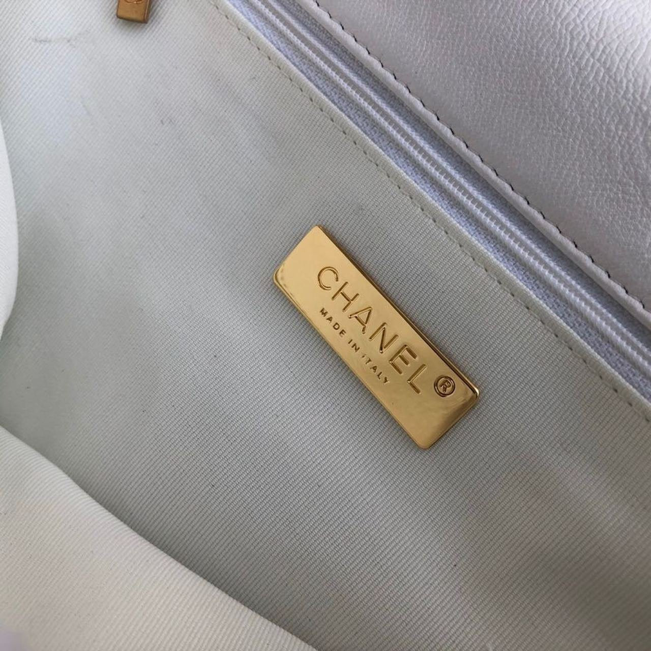 Chanel 19 Flap Bag Goatskin Leather Fall/Winter Act 1 Collection White