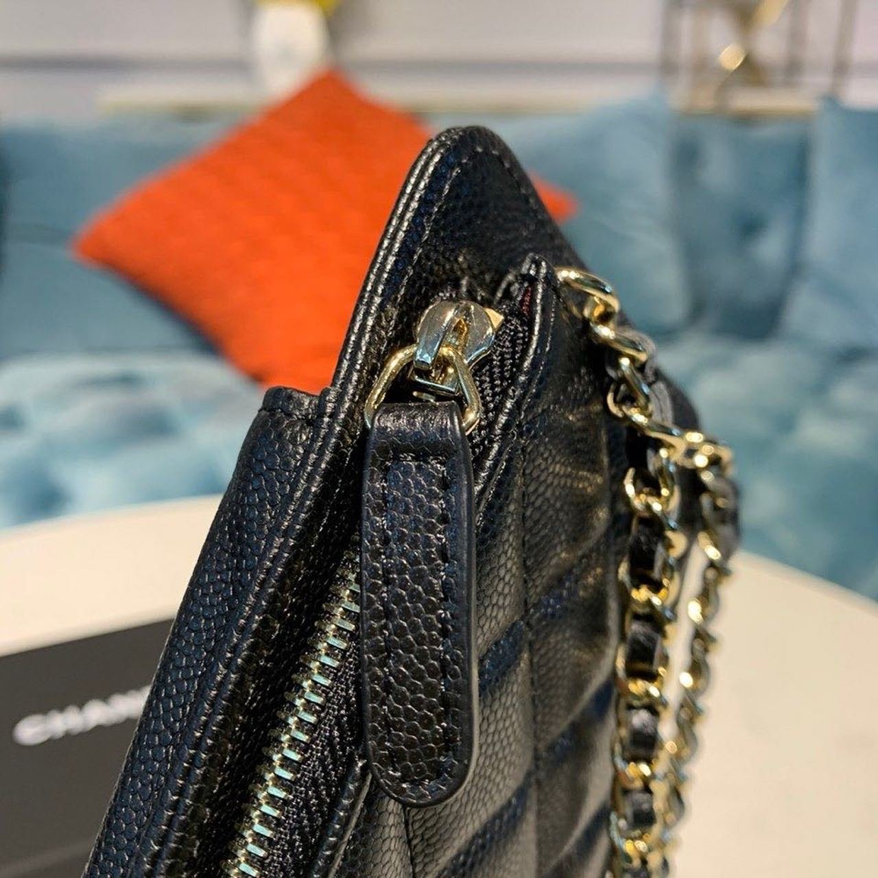 Chanel Mobile Phone Pouch Holder Shoulder Bag 12cm Caviar Leather Gold Hardware Fall/Winter Act 1 Collection, Black