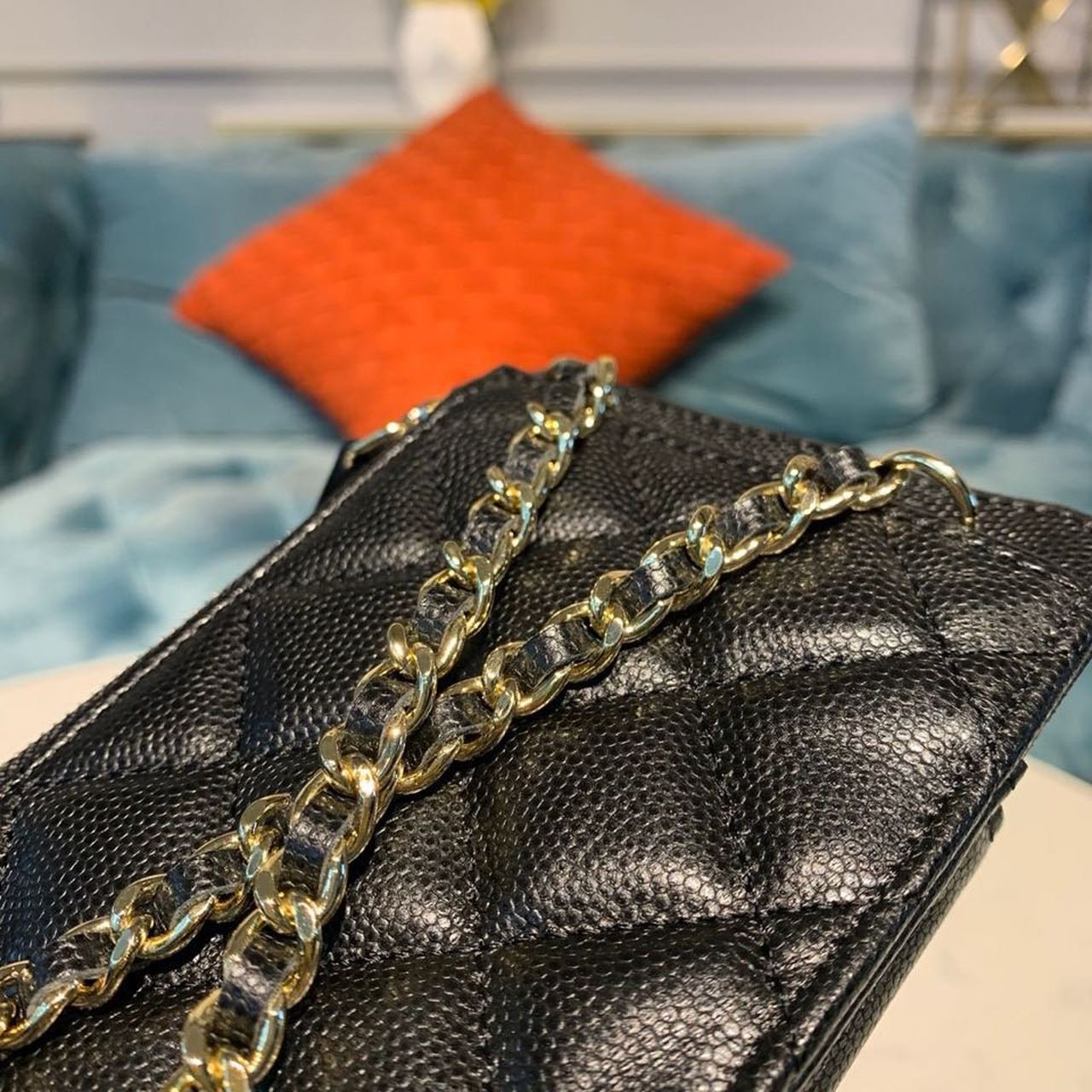 Chanel Mobile Phone Pouch Holder Shoulder Bag 12cm Caviar Leather Gold Hardware Fall/Winter Act 1 Collection, Black