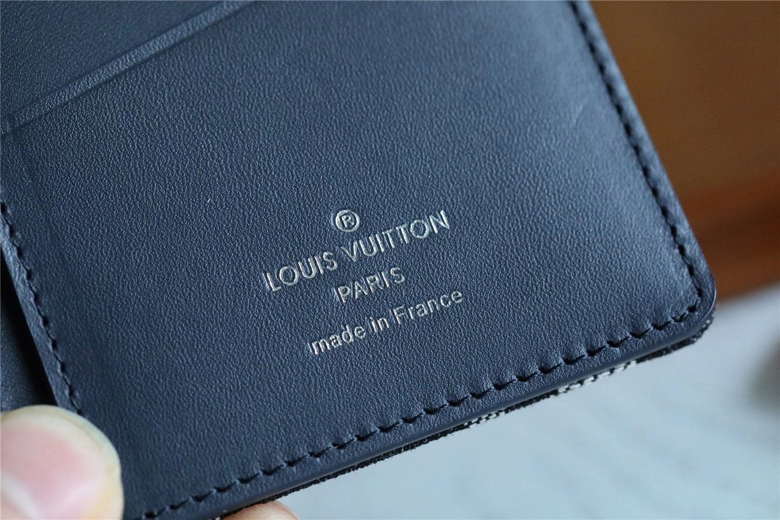 Louis Vuitton Brazza Wallet 19cm