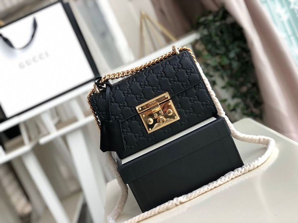 Gucci Padlock Small Gucci Signature Shoulder Bag Black Gucci Signature For Women 7.9in/20cm