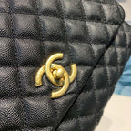Chanel Coco Handle Quilted Lizard Handle Bag 30cm Caviar Leather Gold Hardware Spring/Summer Act 1 Collection, Black