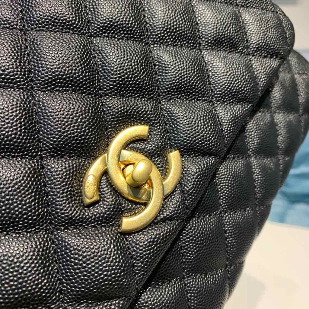 Chanel Coco Handle Quilted Lizard Handle Bag 30cm Caviar Leather Gold Hardware Spring/Summer Act 1 Collection, Black