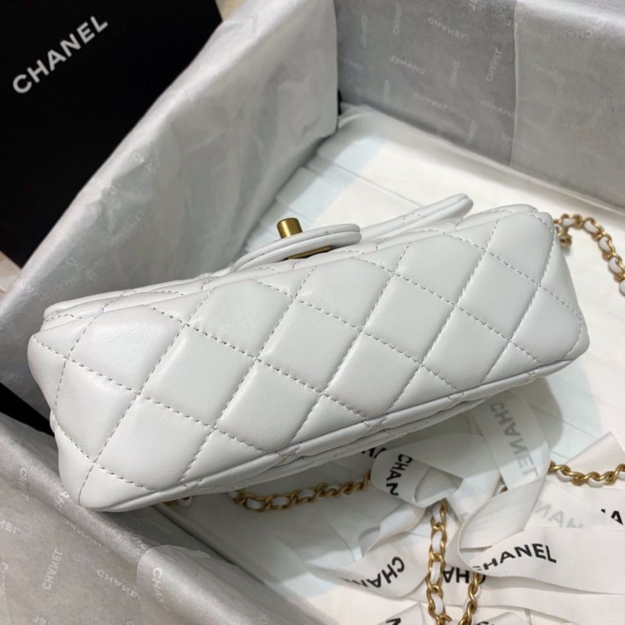Chanel Classic Flap With Charm Chain With CC Details On Strap Bag 20cm Gold Hardware Lambskin Leather Spring/Summer Collection, White