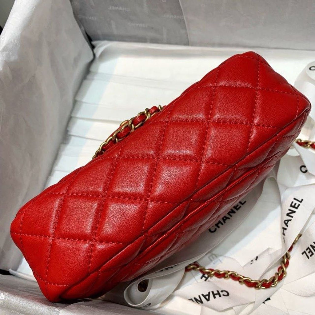Chanel Classic Flap With Charm Chain With CC Details On Strap Bag 20cm Gold Hardware Lambskin Leather Spring/Summer Collection, Red