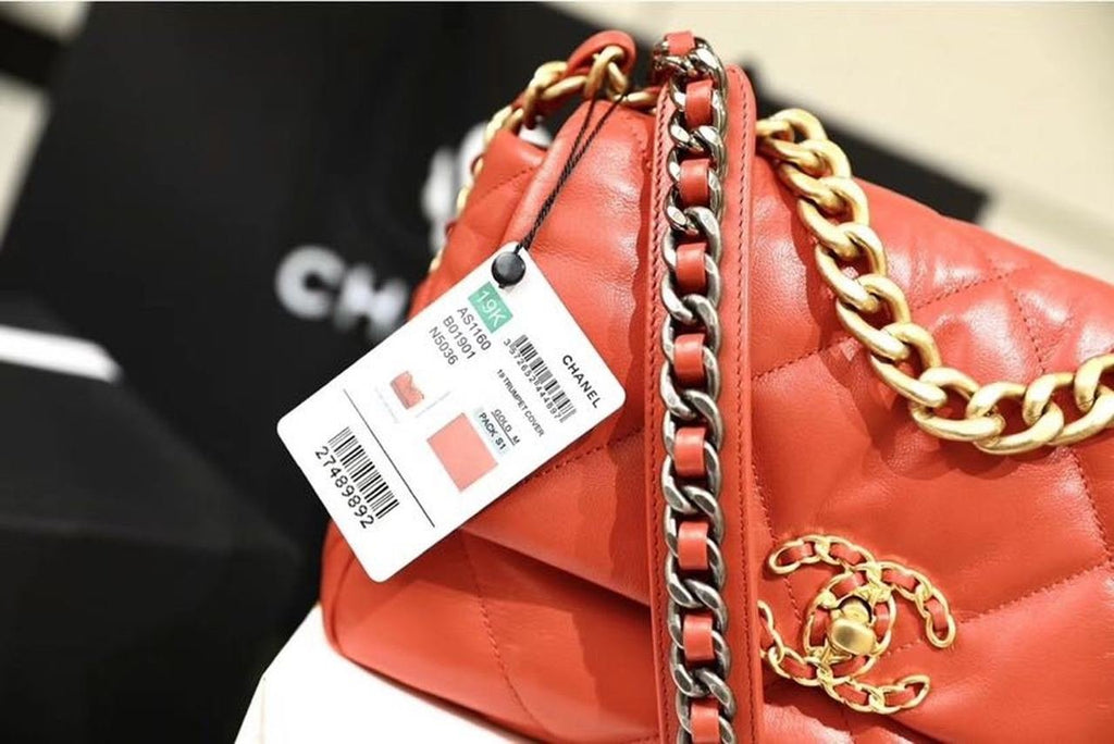 Chanel 19 Flap Bag 26cm Goatskin Leather Spring/Summer Act 1 Collection, Red