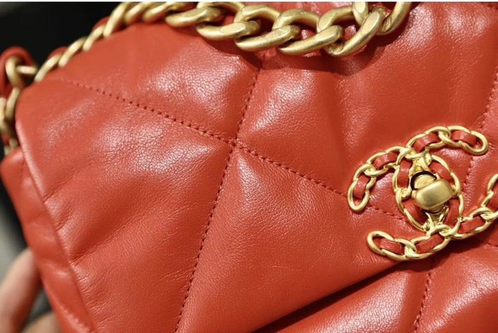 Chanel 19 Flap Bag 26cm Goatskin Leather Spring/Summer Act 1 Collection, Red