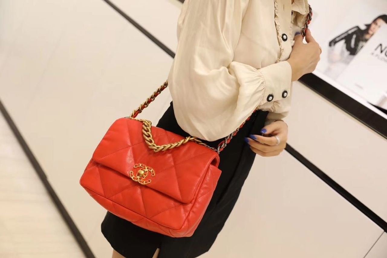 Chanel 19 Flap Bag 26cm Goatskin Leather Spring/Summer Act 1 Collection, Red