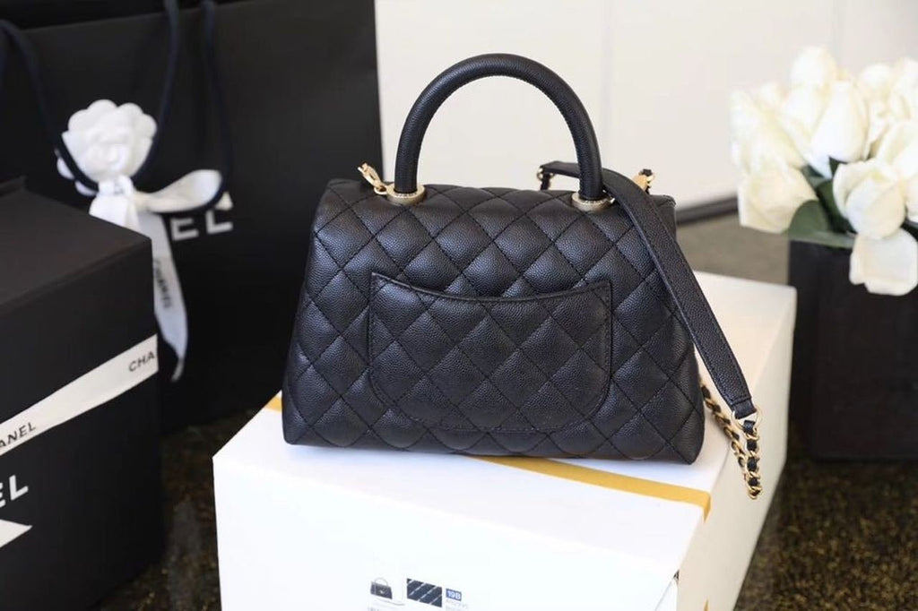 Chanel Coco Handle Quilted Lizard Handle Bag 24cm Caviar Leather Gold Hardware Spring/Summer Act 1 Collection, Black/Red