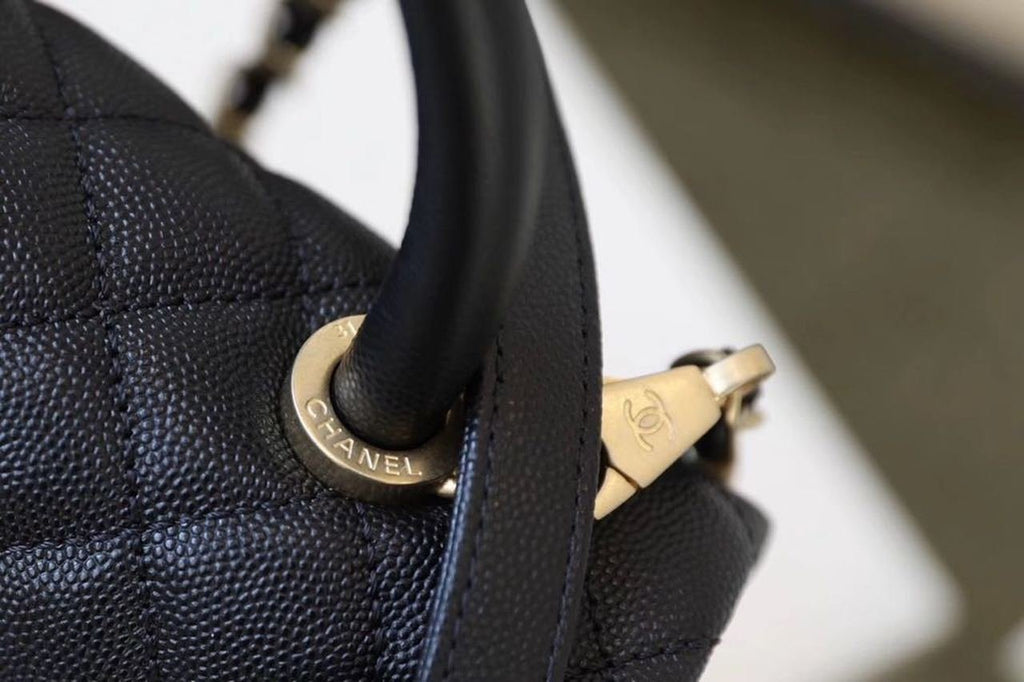 Chanel Coco Handle Quilted Bag 30cm Caviar Leather Gold Hardware Spring/Summer Act 1 Collection, Black/Red