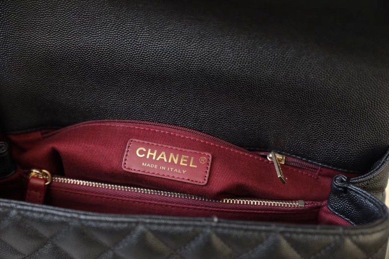 Chanel Coco Handle Quilted Bag 30cm Caviar Leather Gold Hardware Spring/Summer Act 1 Collection, Black/Red