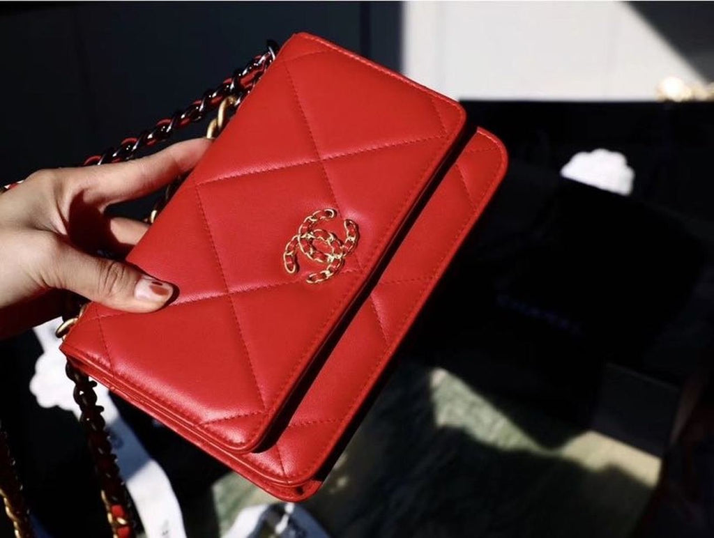 Chanel 19 WOC Flap Bag 20cm Goatskin Leather Spring/Summer Act 1 Collection, Red