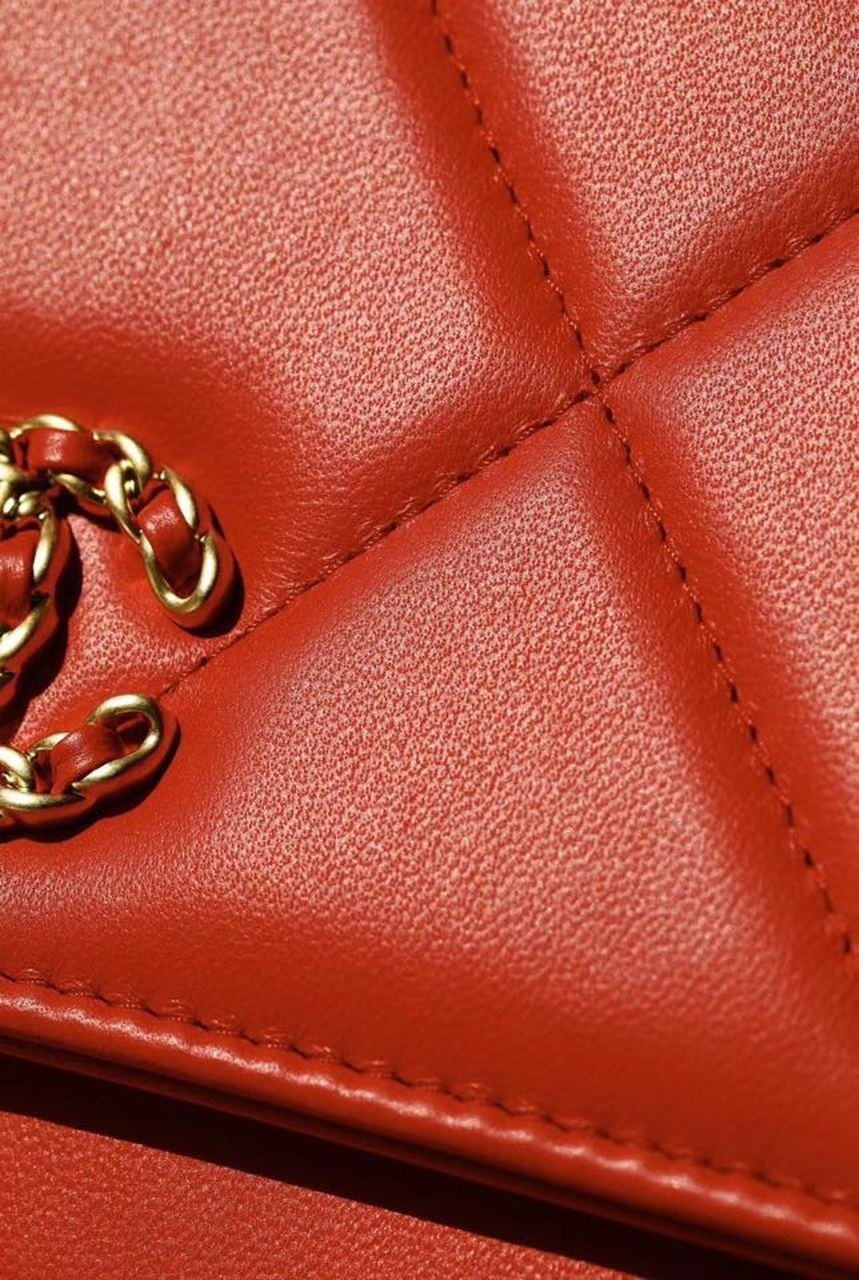 Chanel 19 WOC Flap Bag 20cm Goatskin Leather Spring/Summer Act 1 Collection, Red