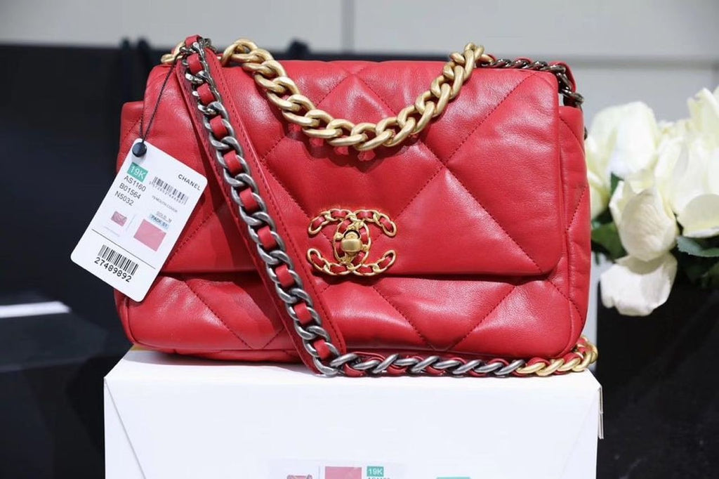 Chanel 19 Flap Bag 26cm Goatskin Leather Spring/Summer Act 1 Collection, Red