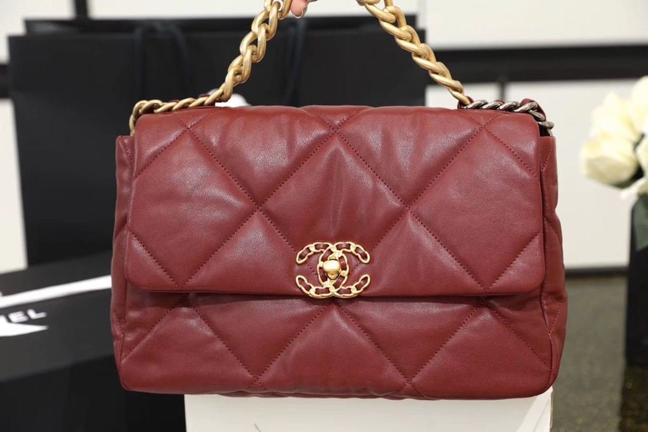 Chanel 19 Flap Bag 26cm Goatskin Leather Spring/Summer Act 1 Collection, Bordeaux