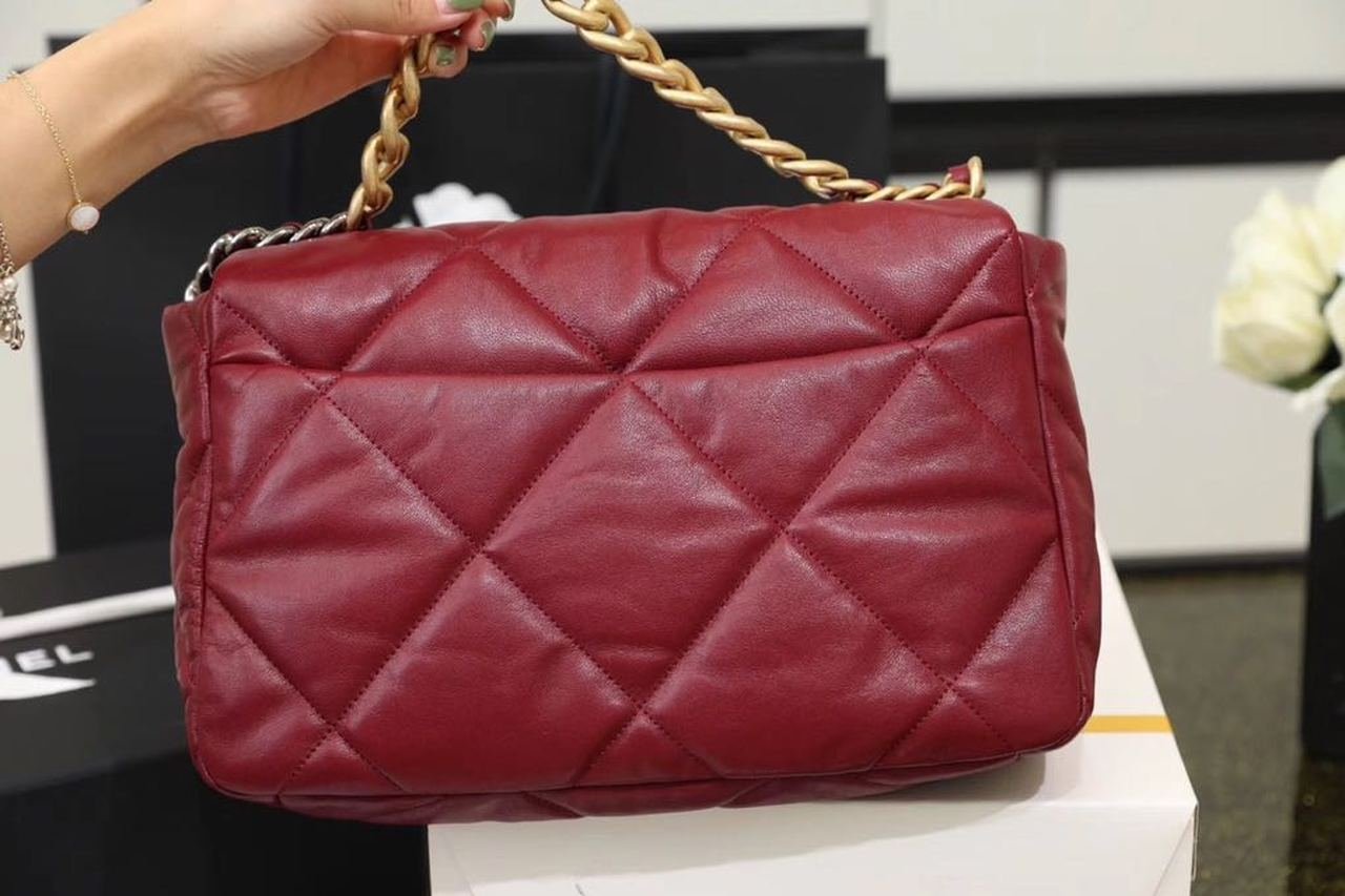 Chanel 19 Flap Bag 26cm Goatskin Leather Spring/Summer Act 1 Collection, Bordeaux