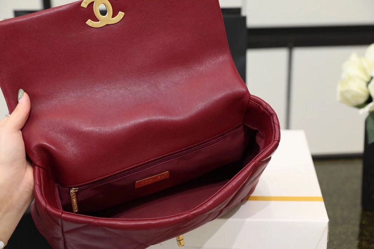 Chanel 19 Flap Bag 26cm Goatskin Leather Spring/Summer Act 1 Collection, Bordeaux