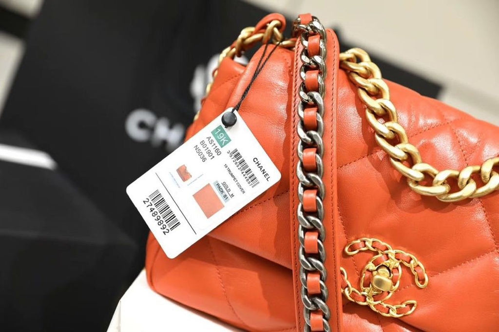 Chanel 19 Flap Bag 26cm Goatskin Leather Spring/Summer Act 1 Collection, Orange