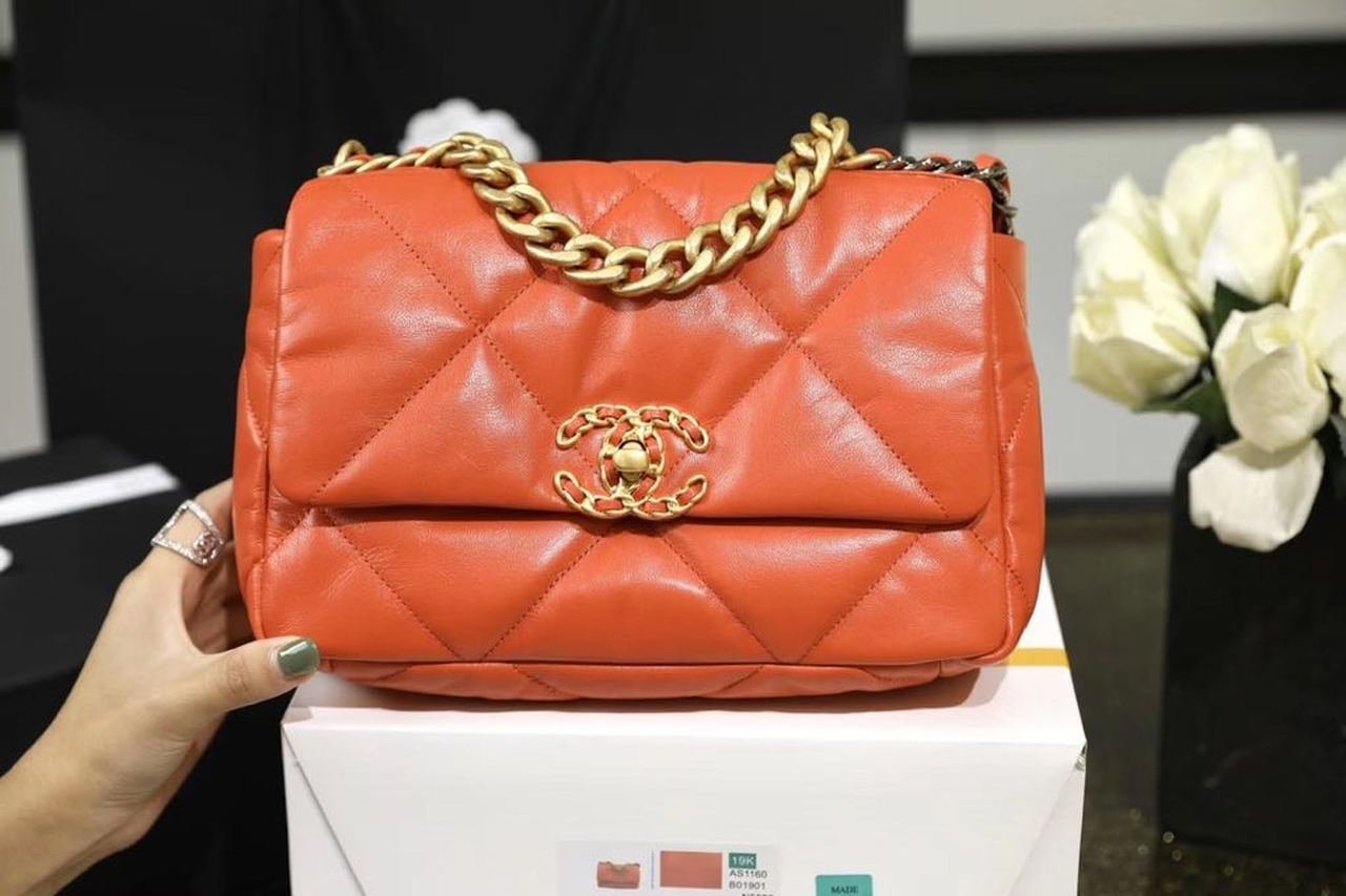 Chanel 19 Flap Bag 26cm Goatskin Leather Spring/Summer Act 1 Collection, Orange