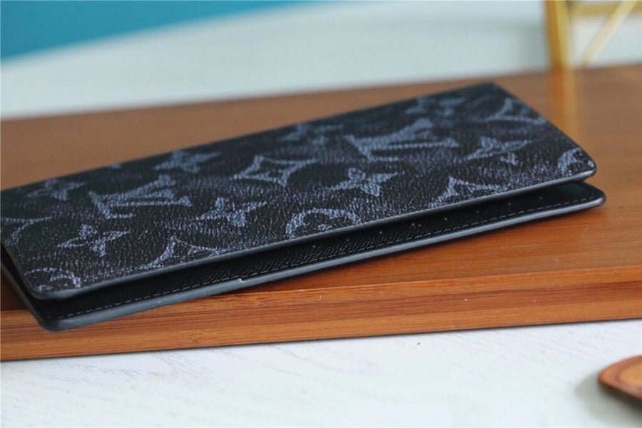 Louis Vuitton M80465 Brazza Wallet 19cm