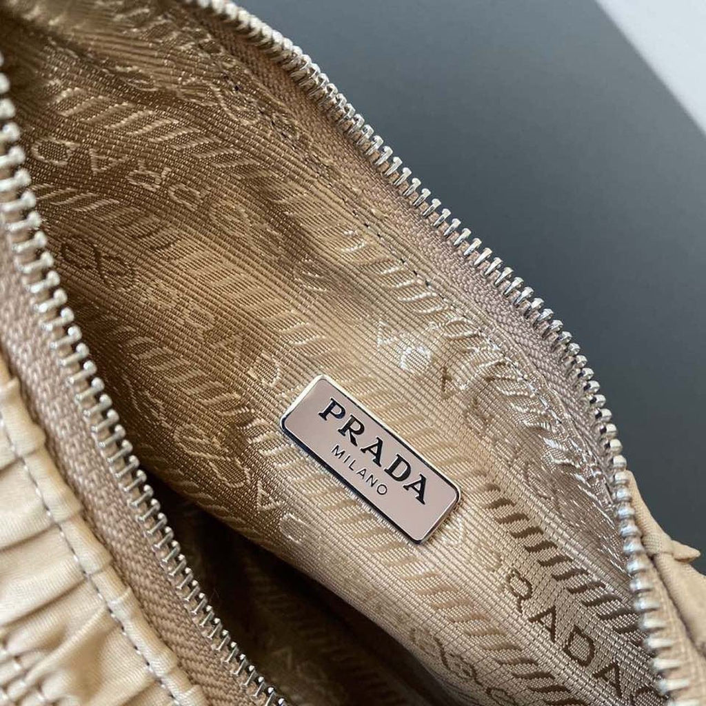 HANDBAGS