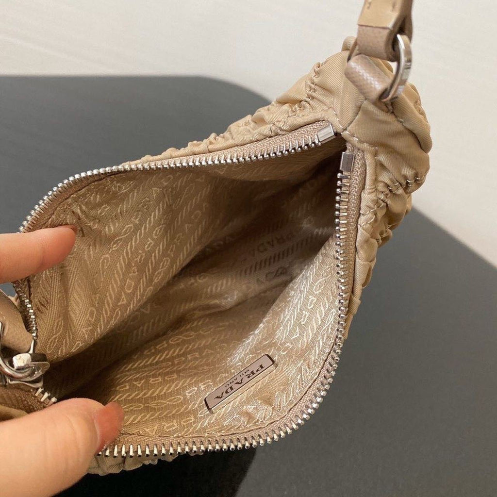 HANDBAGS