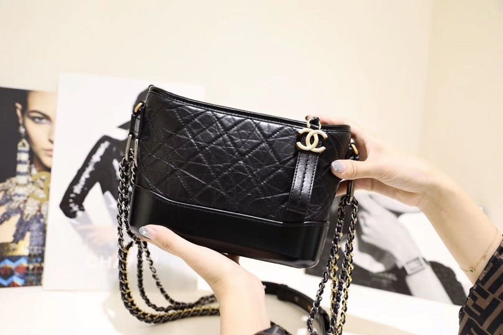 Chanel Gabrielle Hobo Bag 20cm Aged Calfskin Leather Spring/Summer Act 1 Collection, Black
