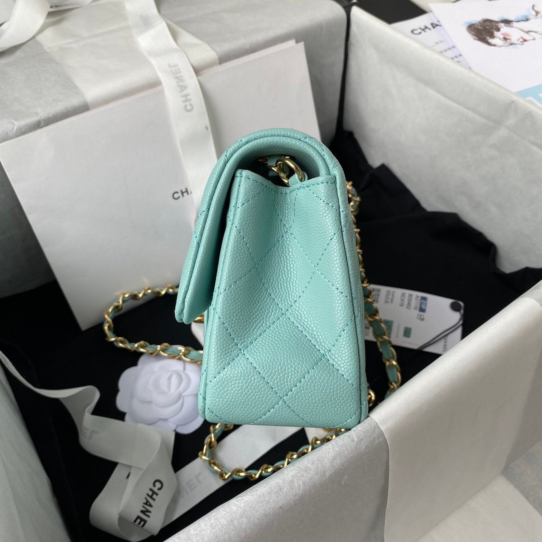 Chanel Mini Classic Flapbag 20cm