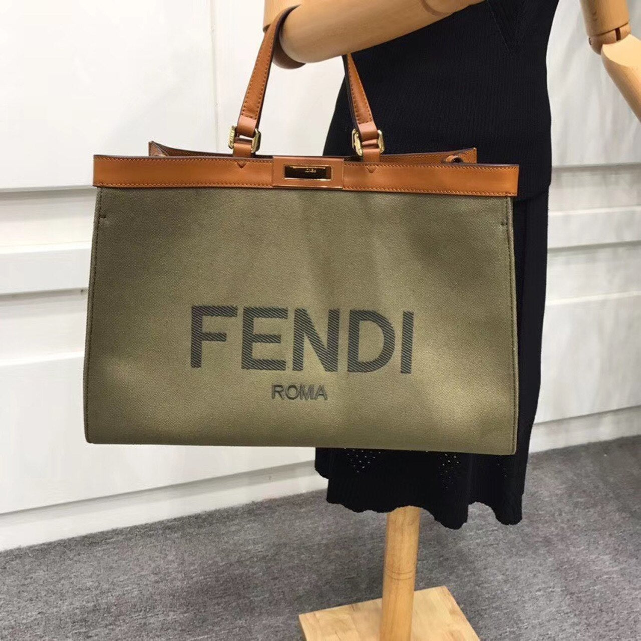 Fendi Logo Shopper Tote Bag 42cm Spring/Summer Collection, Brown