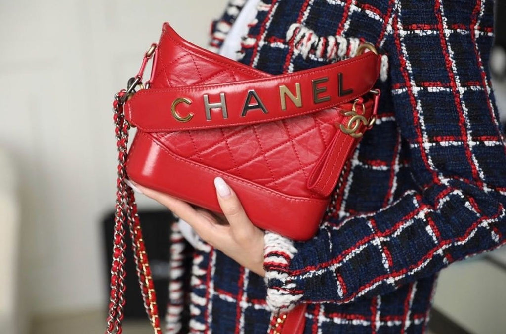 Chanel Gabrielle Hobo Bag 18cm AS0865 Bi-Color Hardware Aged Calfskin Leather Spring/Summer Act 1 Collection Red