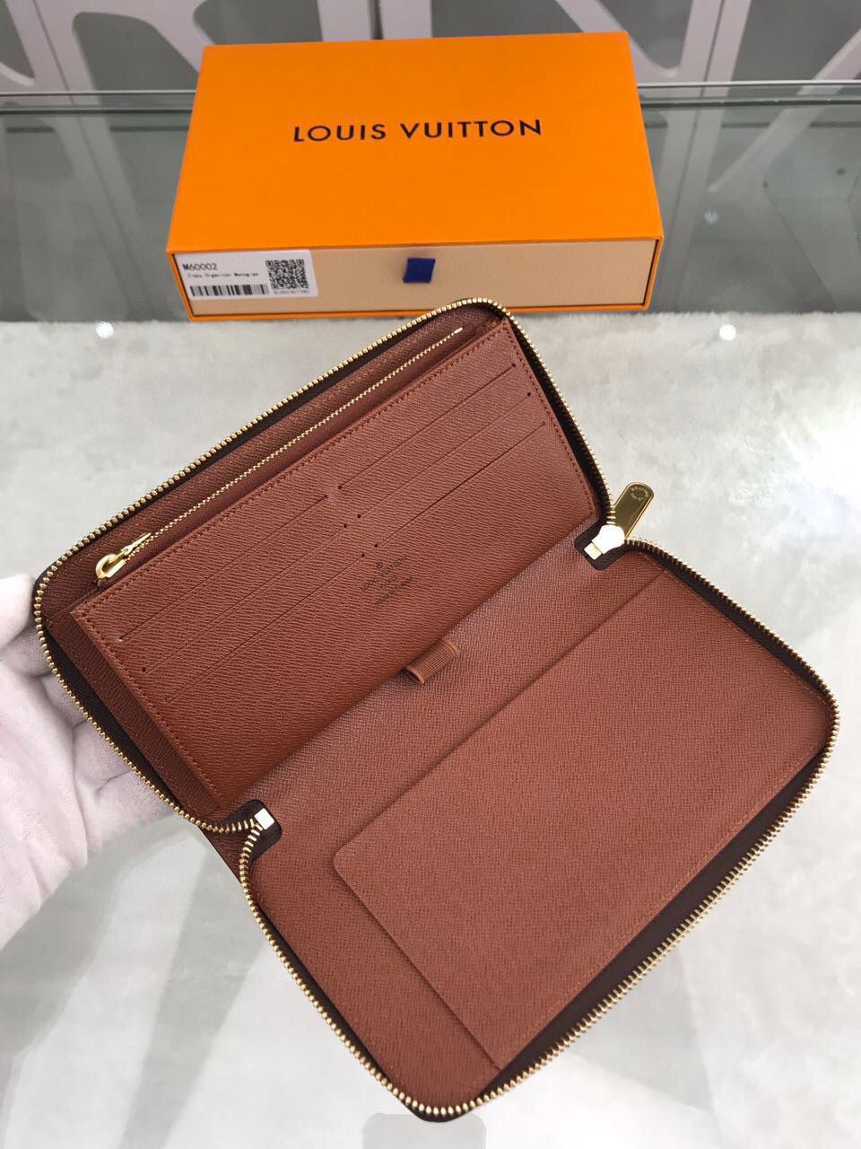 Louis Vuitton Zippy Vertical Wallet 20cm