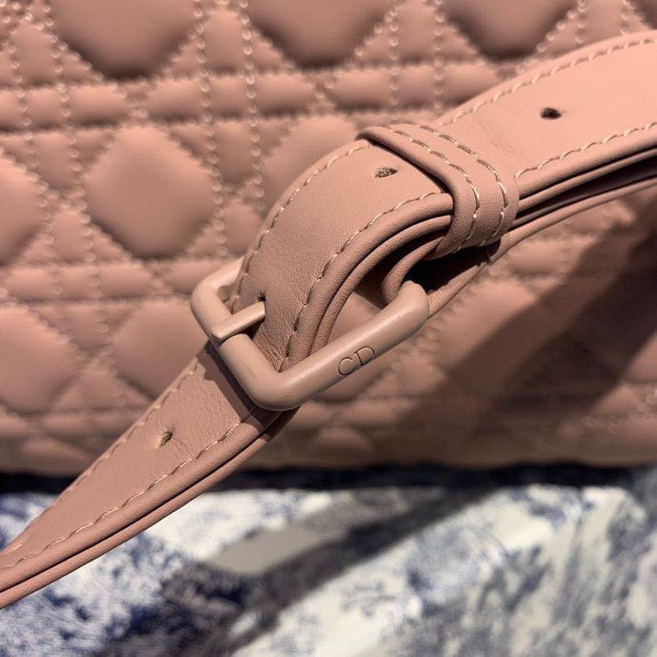 Christian Dior Lady Dior Bag 32cm Matte Hardware Lambskin Leather Spring/Summer Collection, Dusty Pink