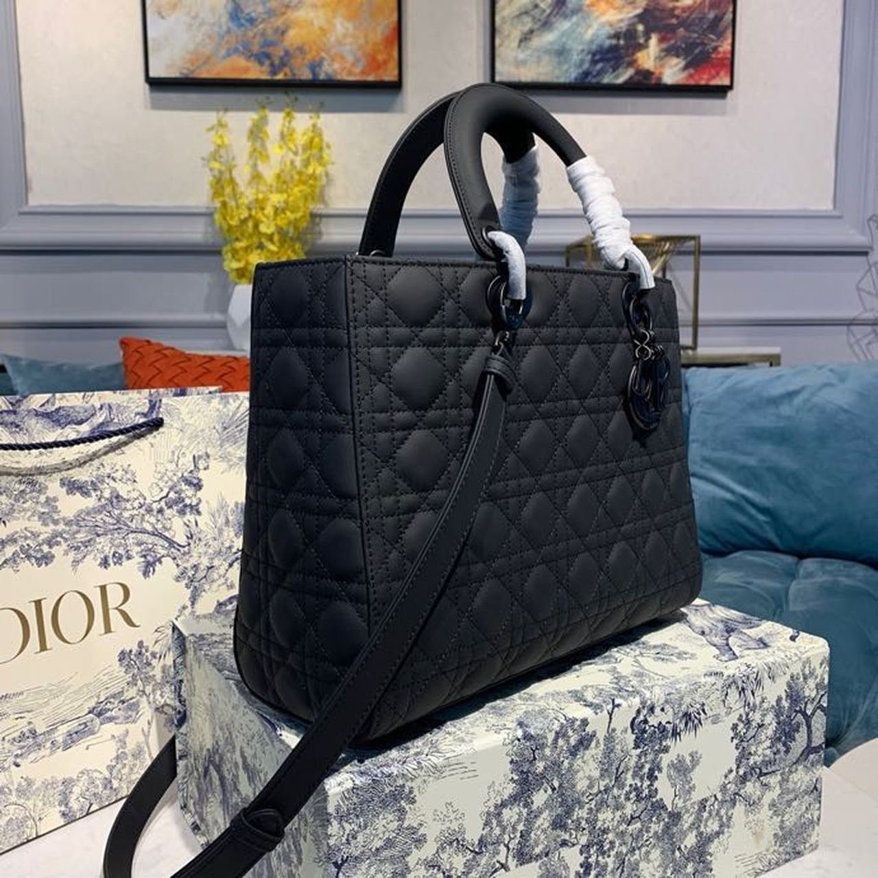 Christian Dior Lady Dior Bag 32cm Matte Hardware Lambskin Leather Spring/Summer Collection, Black