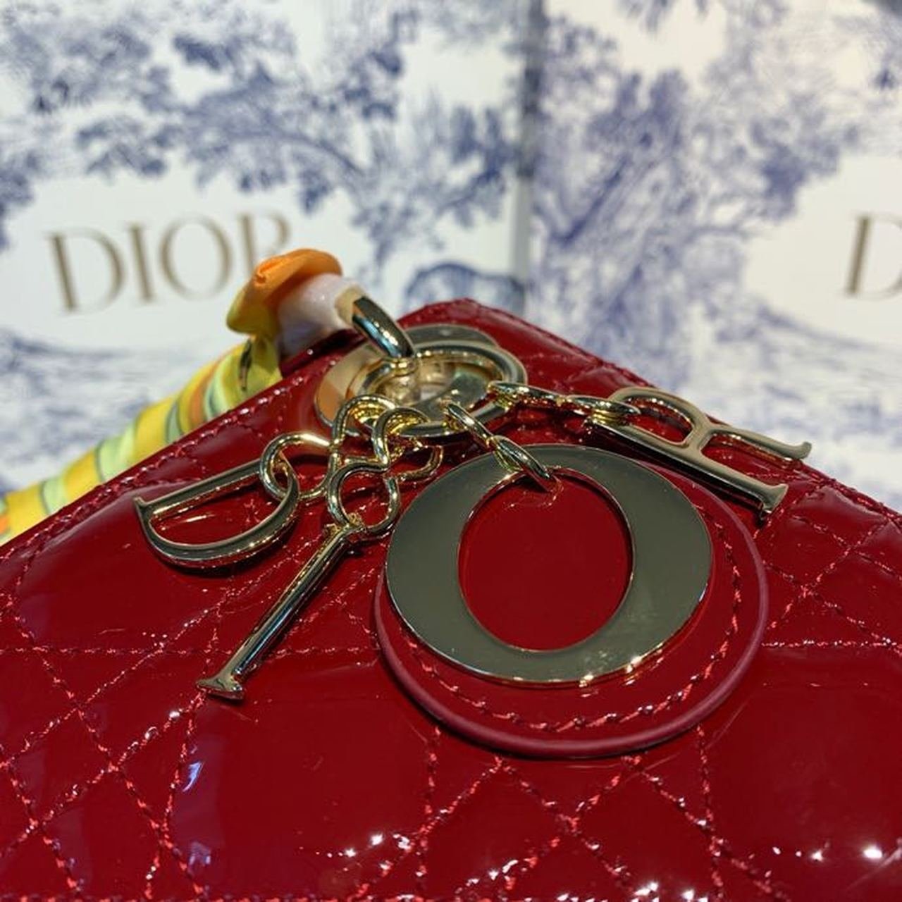 Christian Dior Mini Lady Dior Bag 18cm with Chain Gold Hardware Patent Leather Spring/Summer Collection, Burgundy
