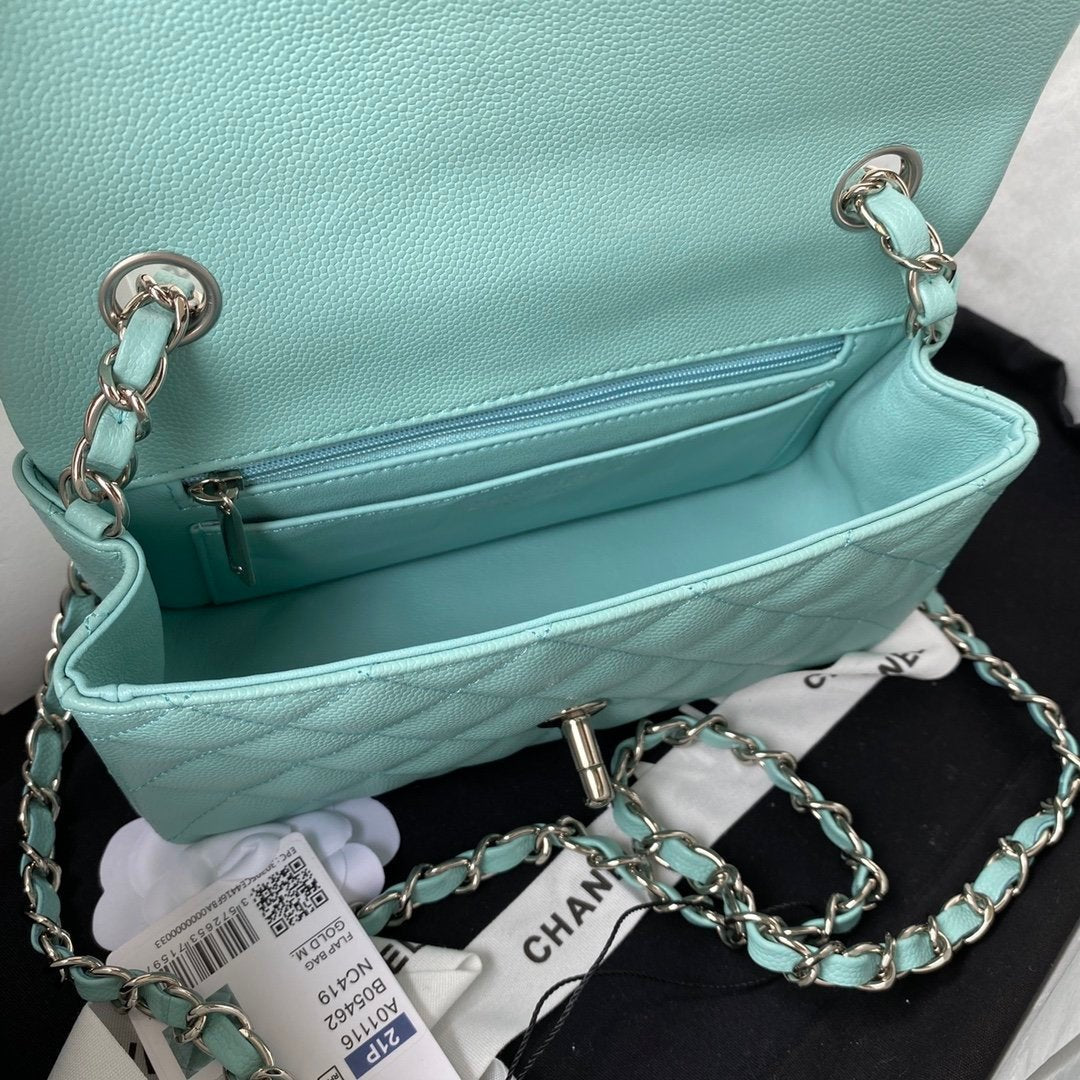 Chanel Mini Classic Flapbag 20cm