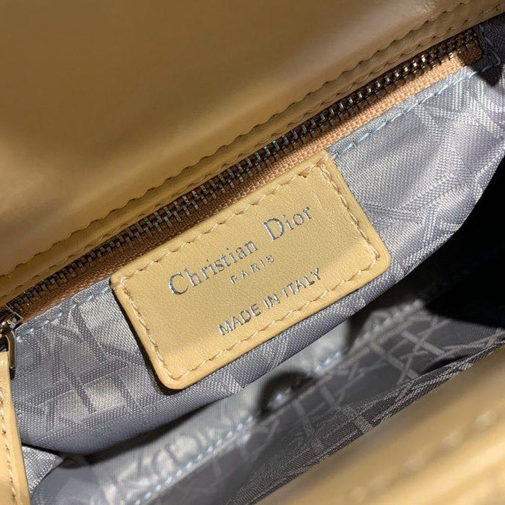 Christian Dior Mini Lady Dior Bag 18cm with Chain Silver Hardware Lambskin Leather Spring/Summer Collection, Beige