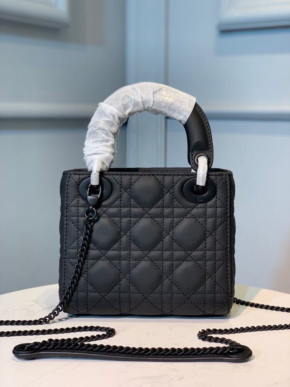 Christian Dior Mini Lady Dior Bag 18cm with Chain Matte Hardware Lambskin Leather Spring/Summer Collection Black