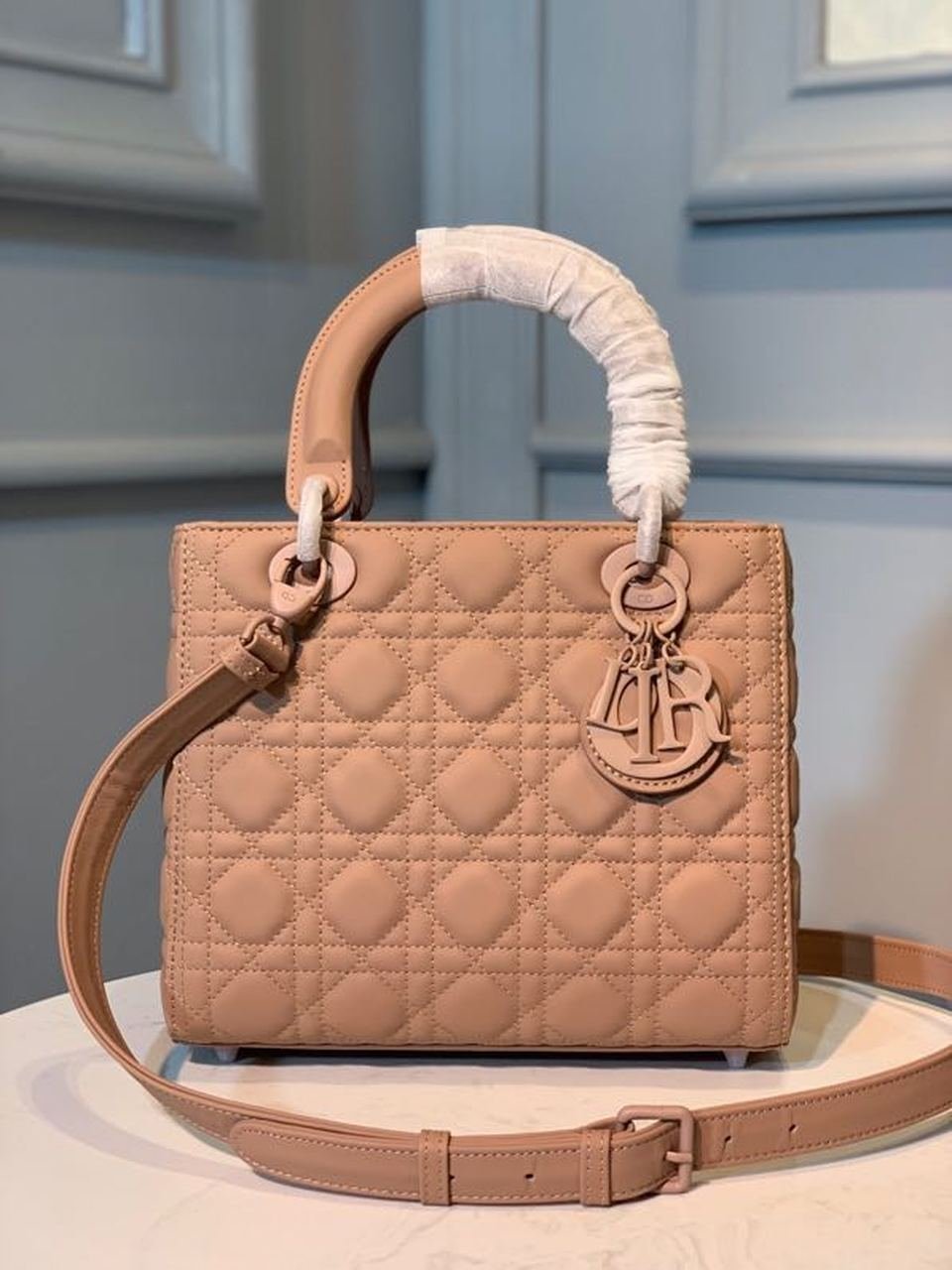 Christian Dior Lady Dior Bag 24cm Matte Hardware Lambskin Leather Spring/Summer Collection