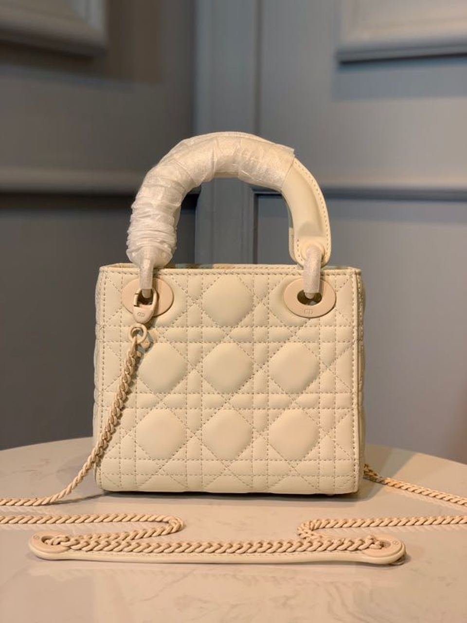 Christian Dior Mini Lady Dior Bag 18cm with Chain Matte Hardware Lambskin Leather Spring/Summer Collection, Ivory