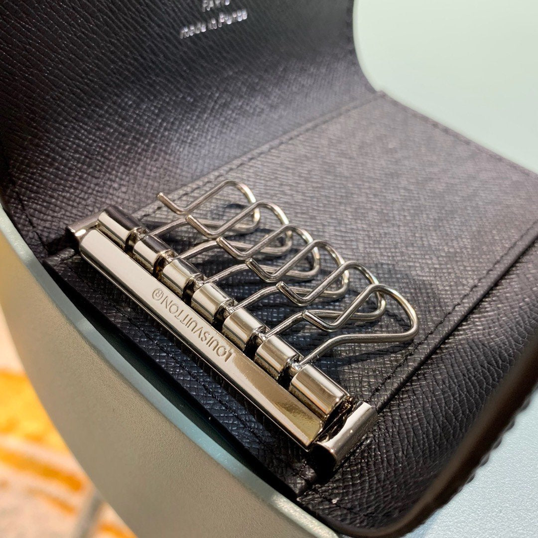 Louis Vuitton Damier Wallet 10cm Black