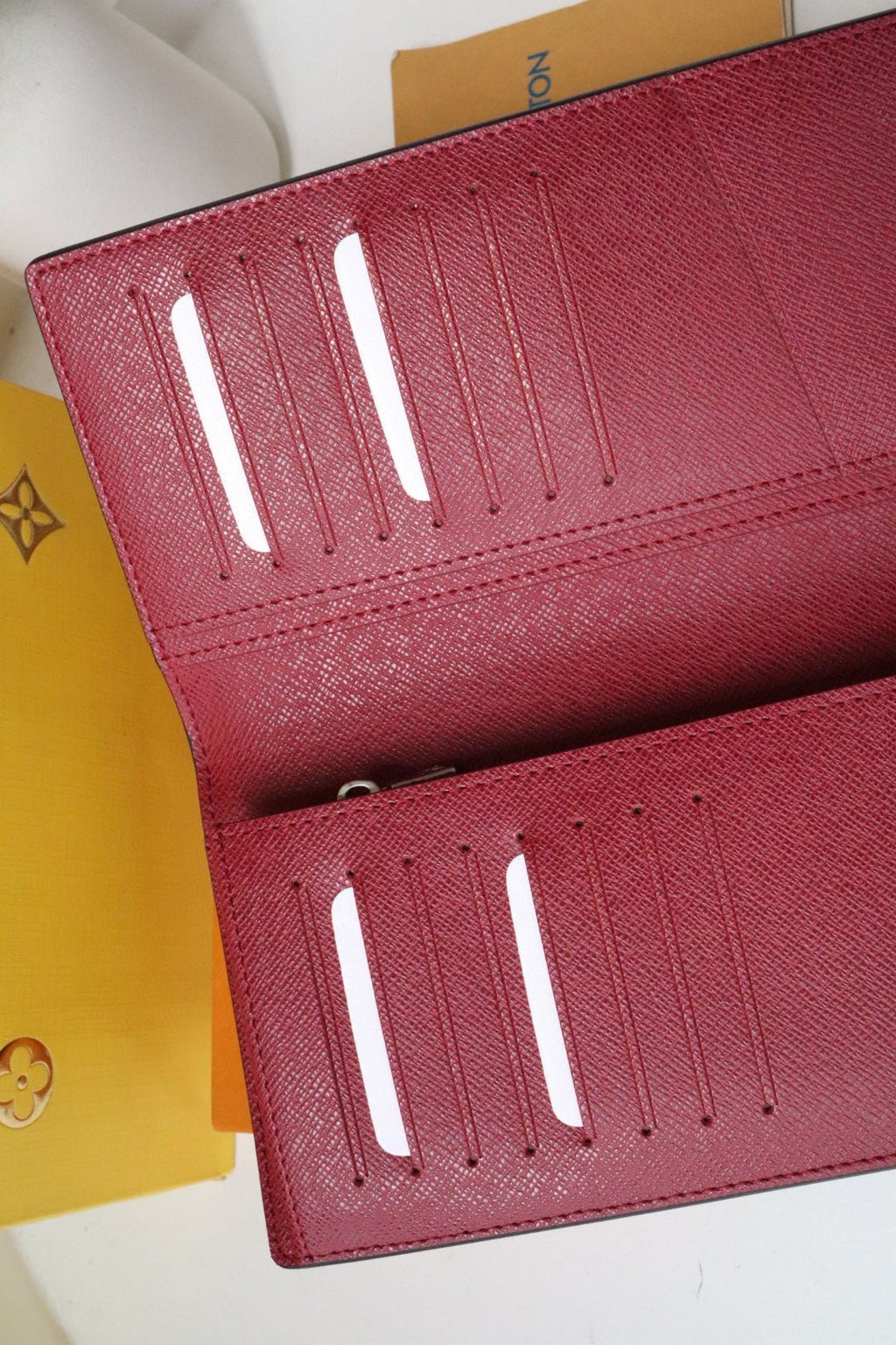 Louis Vuitton Brazza Wallet 19cm