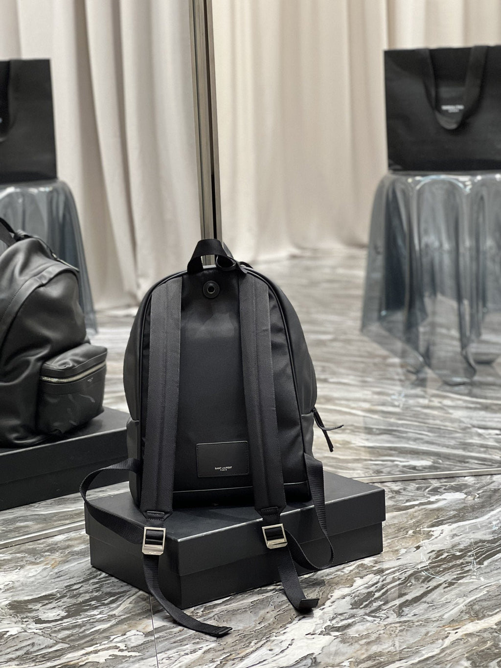 Saint Laurent City Backpack In Unisex 35cm Black
