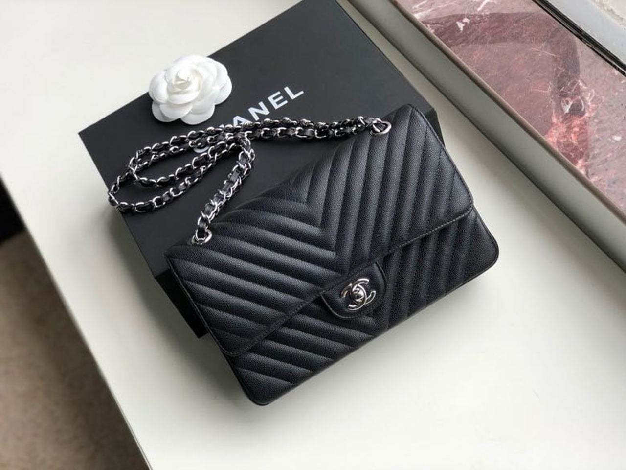 Chanel Chevron Classic Flap Bag 25cm Silver Hardware Caviar Leather Spring/Summer Collection Black