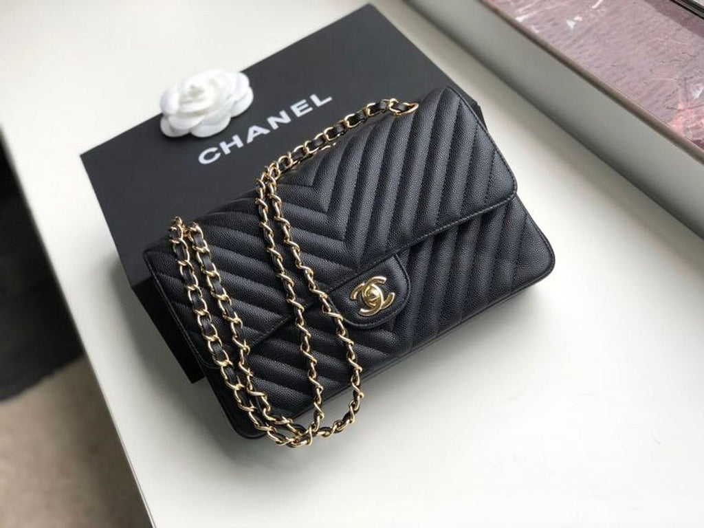 Chanel Chevron Classic Flap Bag 25cm Gold Hardware Caviar Leather Spring/Summer Collection Black